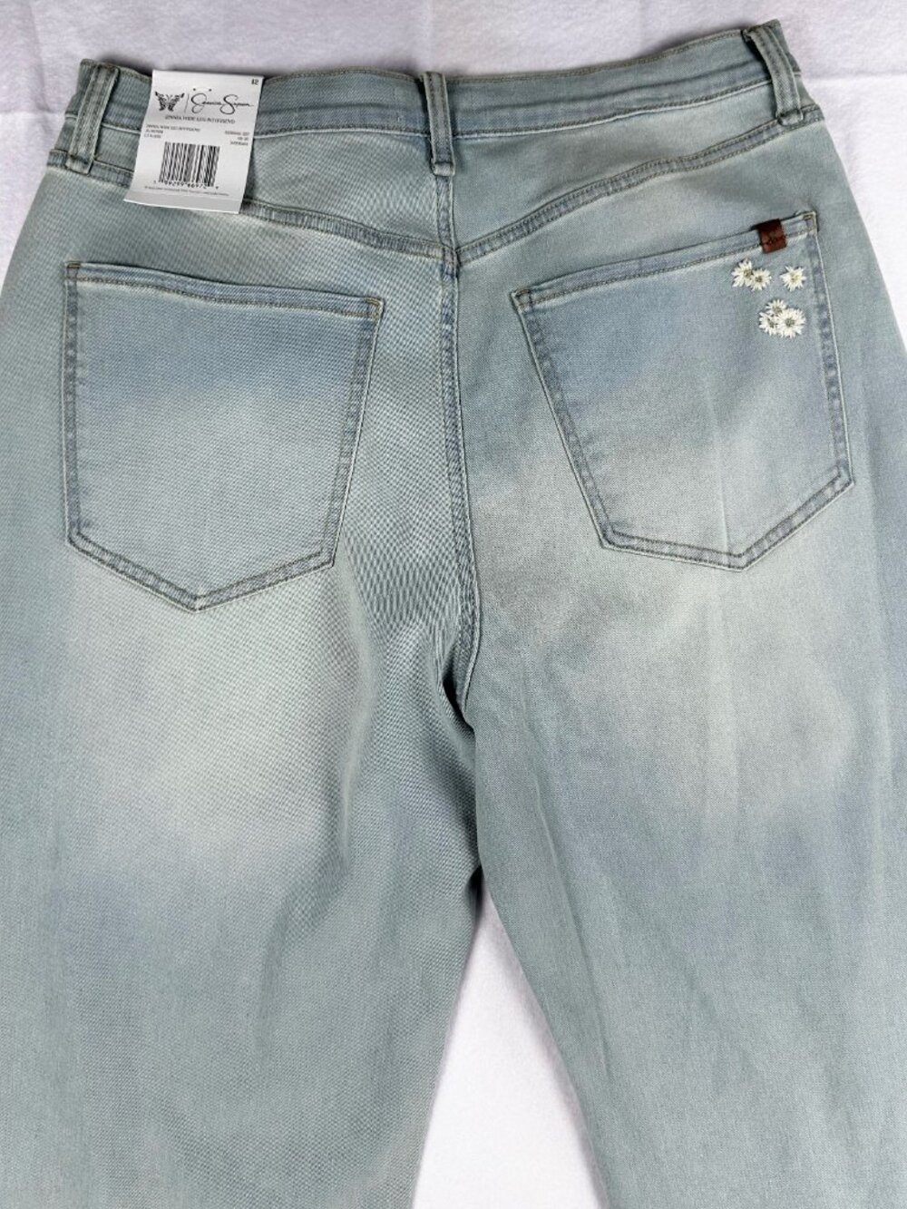 Jessica Simpson Women's 12 Light Blue Denim Jeans Wide-Leg Floral Embroidered - Picture 12 of 16